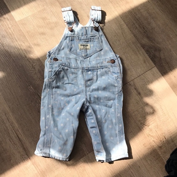4/$25 Oshkosh Denim overalls 3 month - Picture 2 of 6